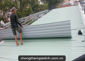 THI CÔNG LĂP ĐẶT MÁI TÔN TRỌN GÓI TẠI HCM